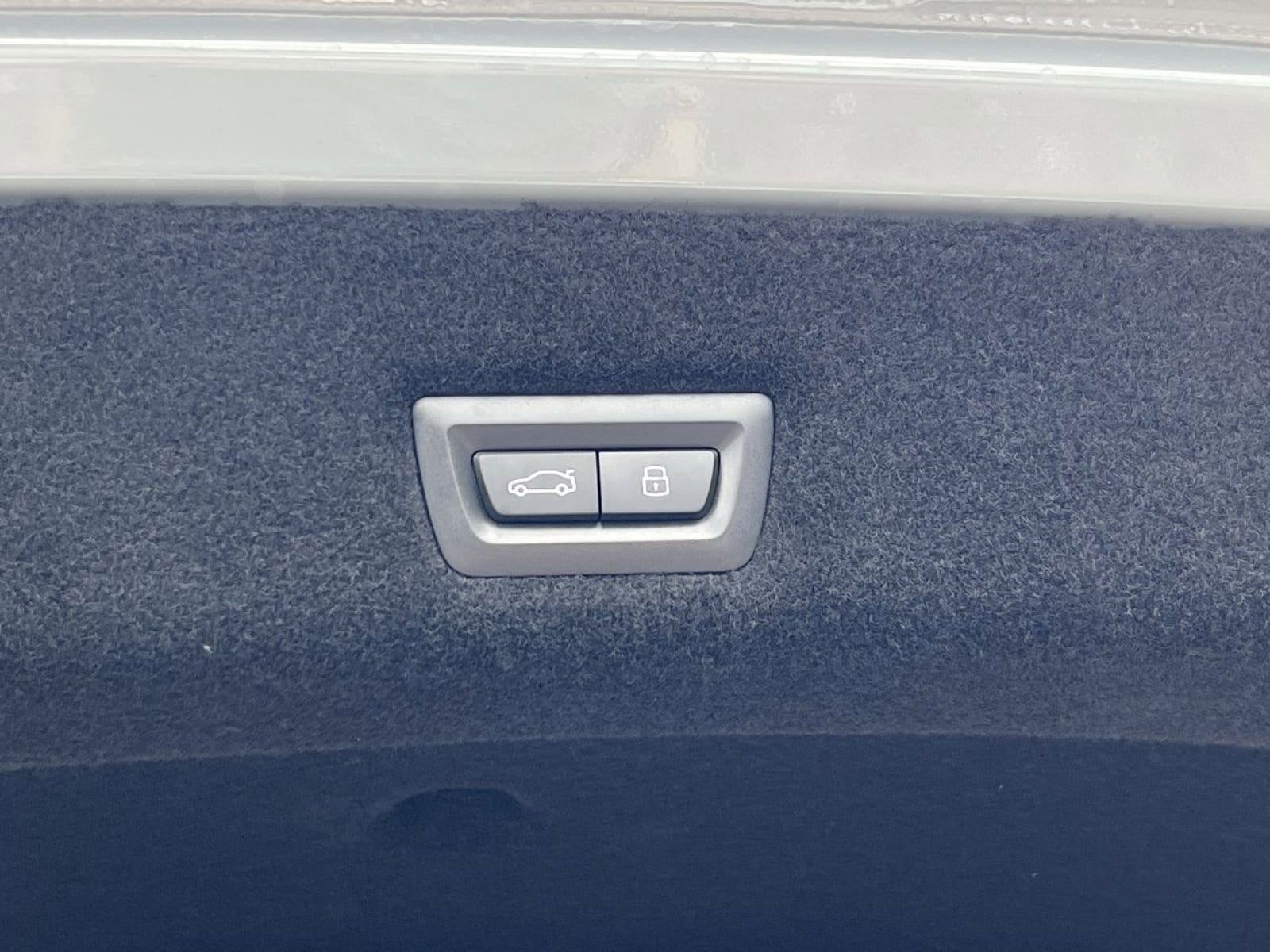 2025 BMW 7 Series 740i - Photo 25