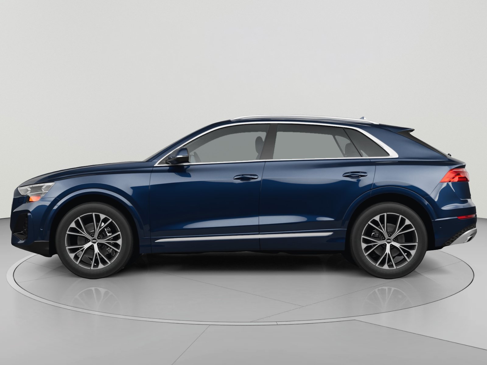 Used 2024 Audi Q8 55 Premium SUV