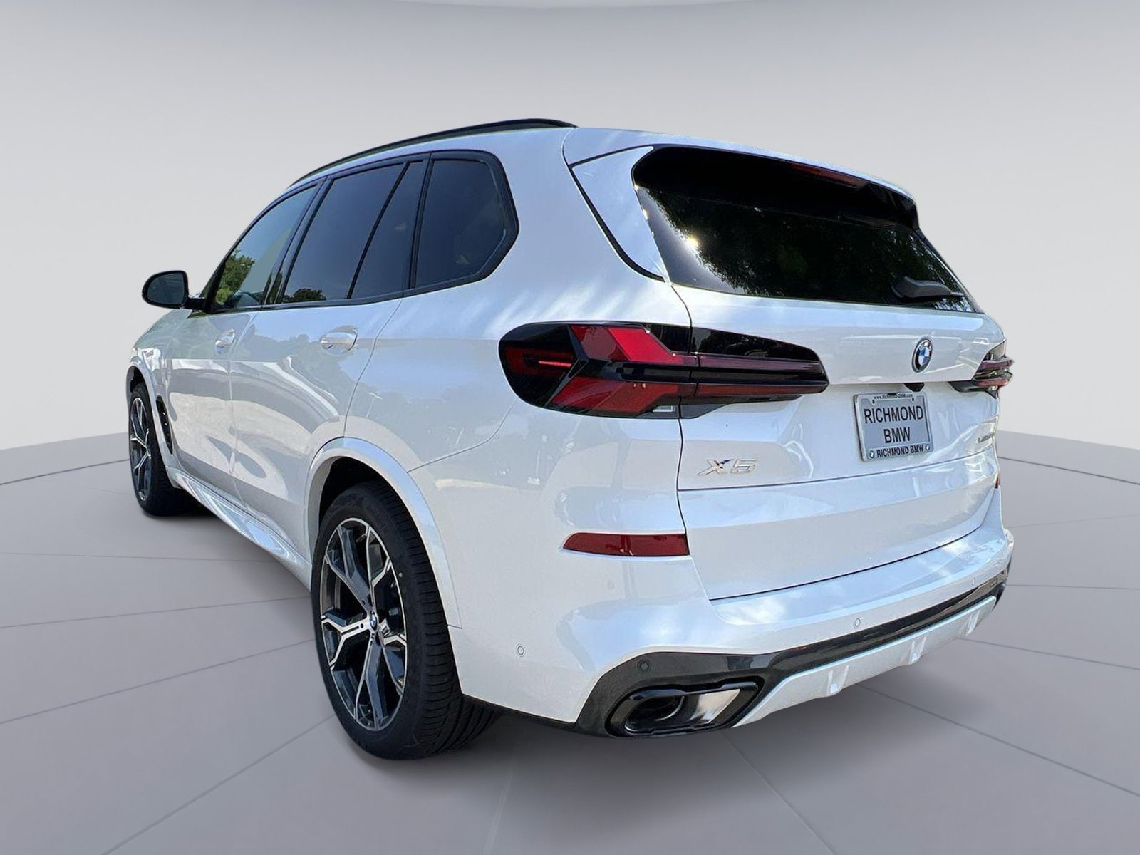 2026 BMW X5 50e - Photo 3