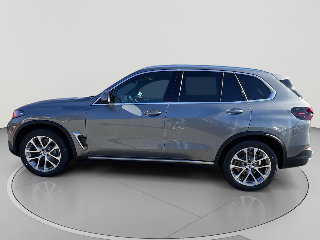 New 2026 BMW X5 xDrive40i SUV