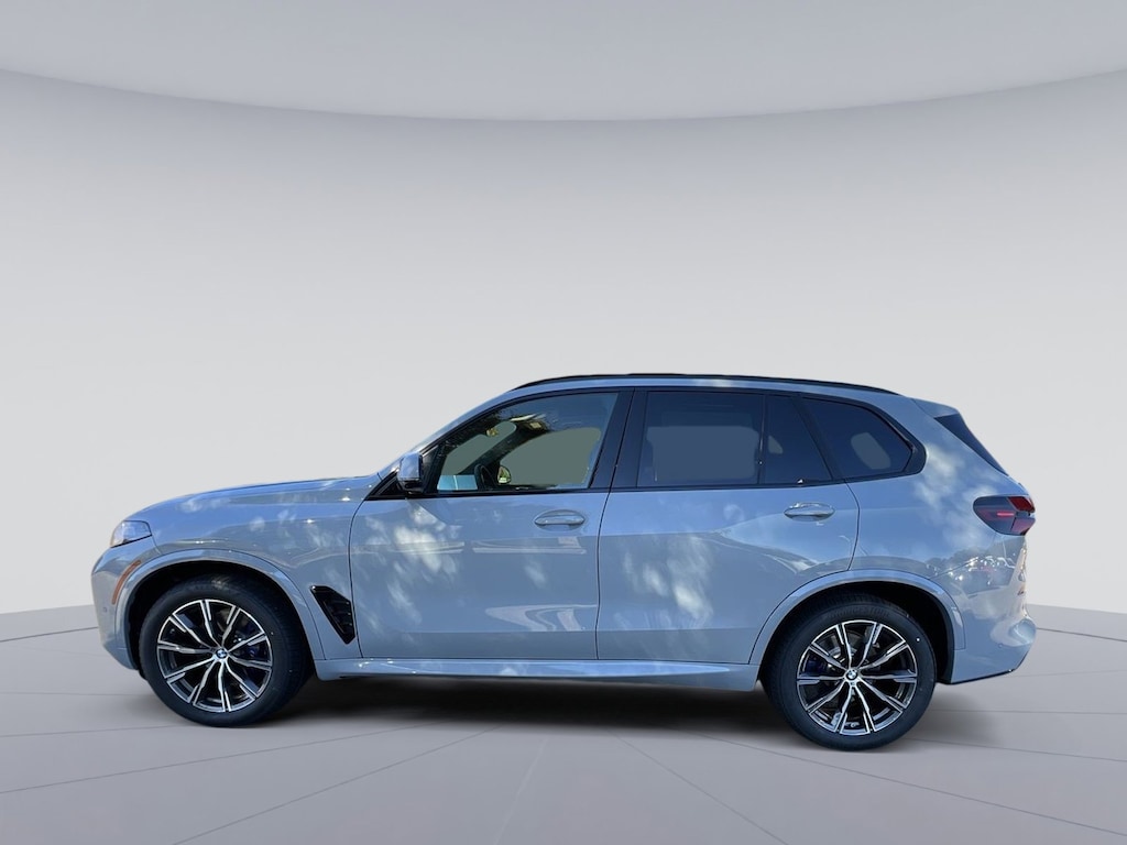 New 2026 BMW X5 xDrive40i SUV