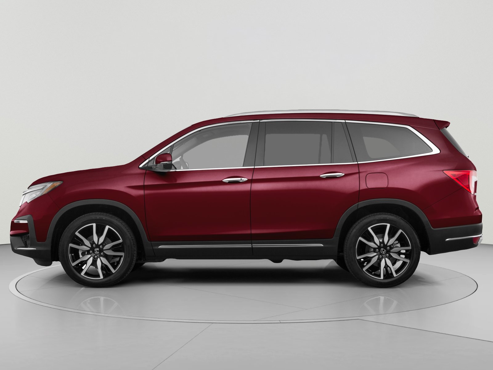 Used 2020 Honda Pilot Touring 8 Passenger AWD SUV