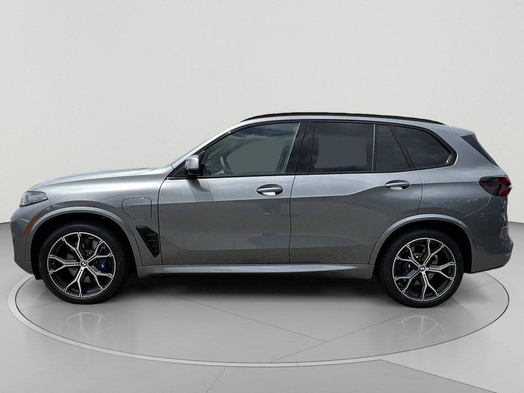 New 2026 BMW X5 PHEV xDrive50e SUV