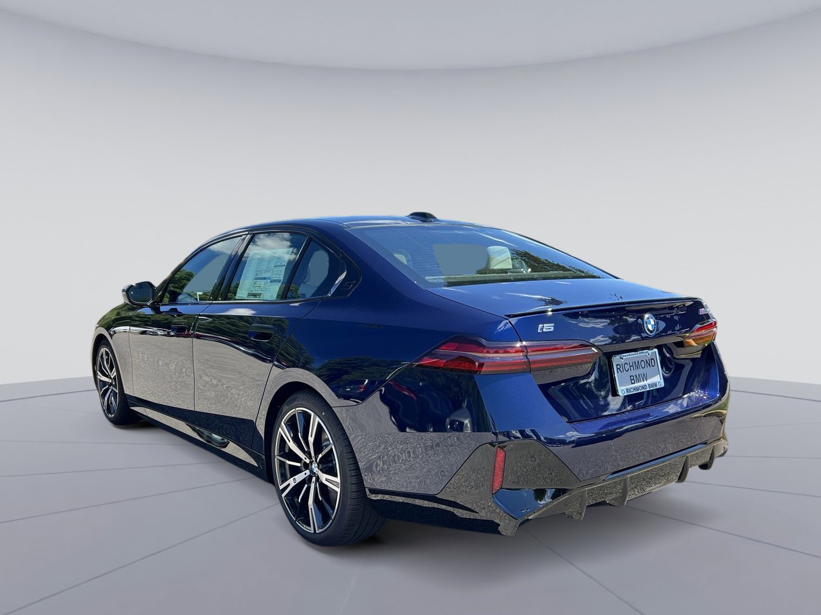 2025 Bmw i5 M60 photo 3