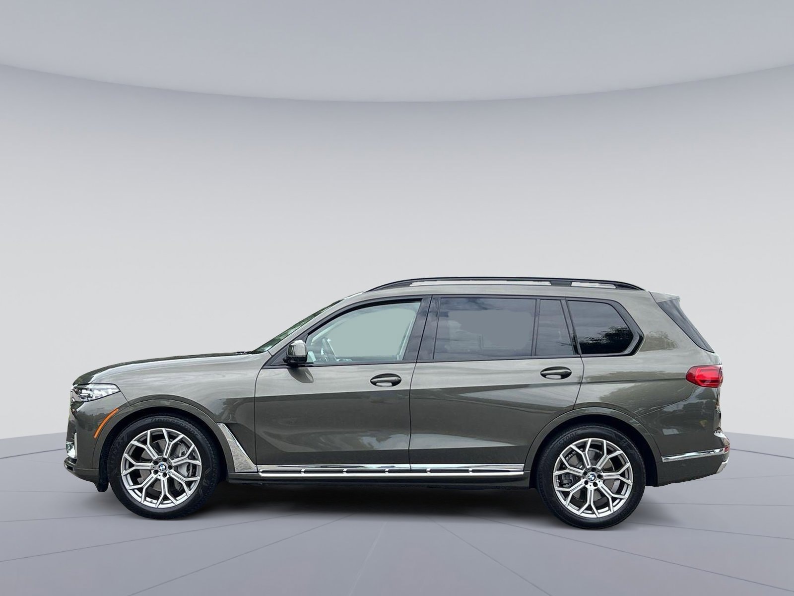 Used 2022 BMW X7 40i with VIN 5UXCW2C07N9N10009 for sale in Richmond, VA