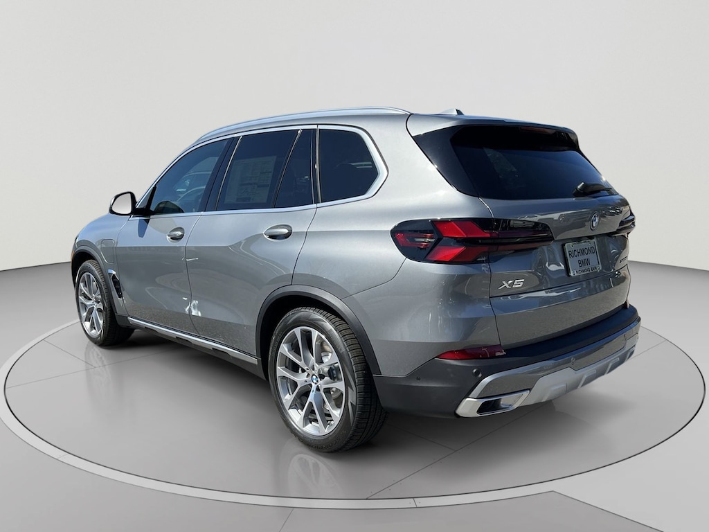 New 2026 BMW X5 PHEV xDrive50e SUV