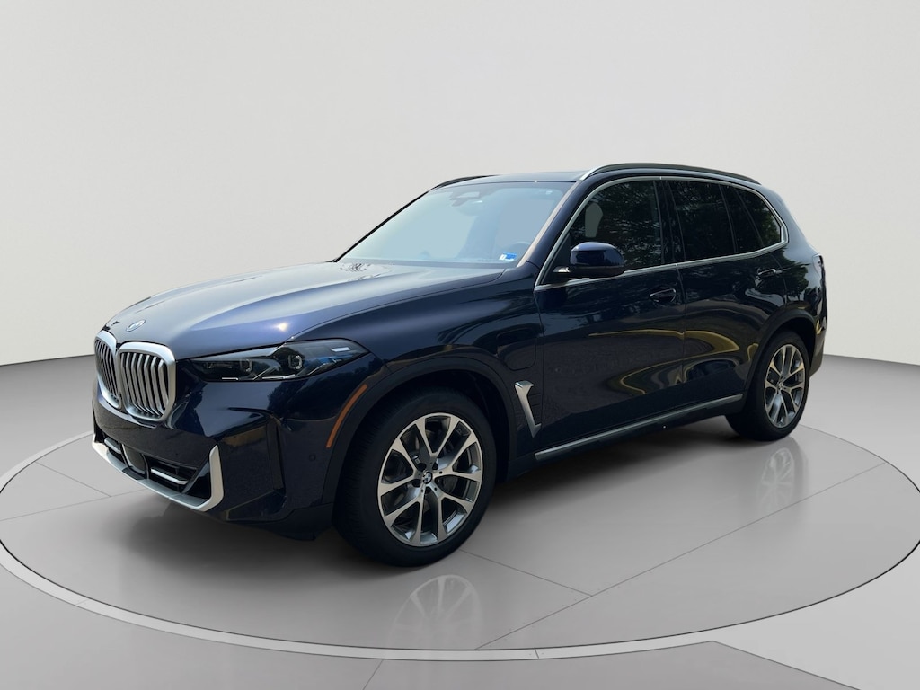 New 2026 BMW X5 PHEV xDrive50e SUV