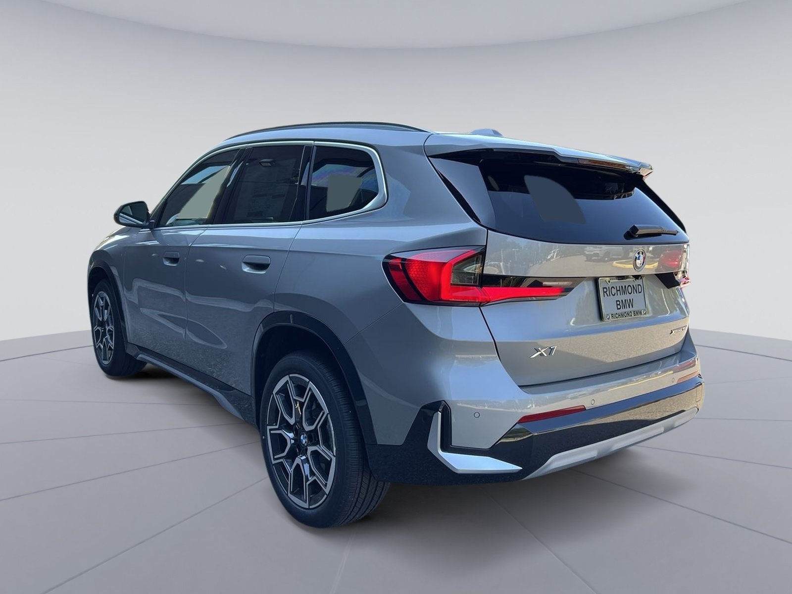 2026 BMW X1 XDrive28i - Photo 3