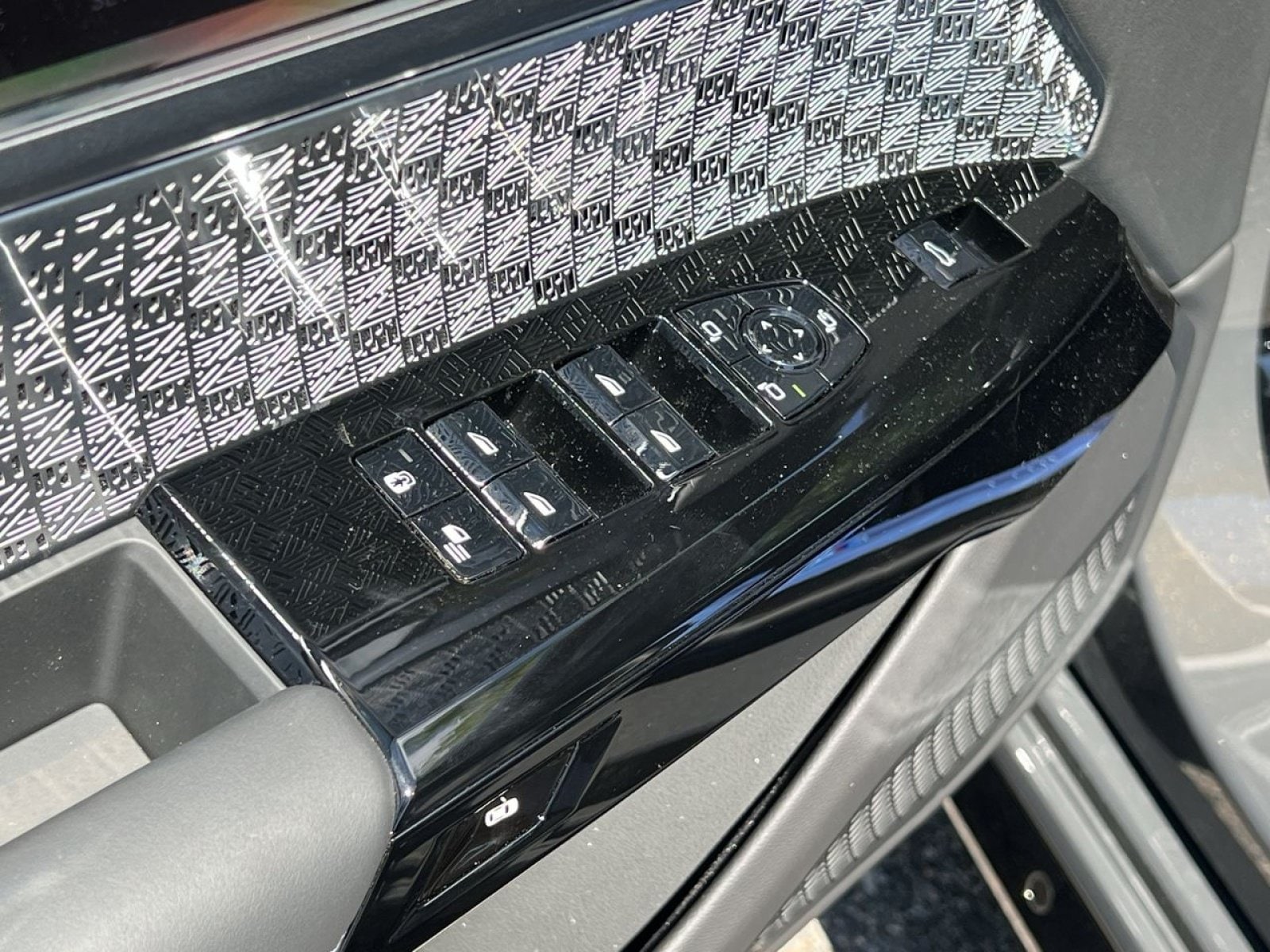 2026 BMW i7 60 - Photo 12