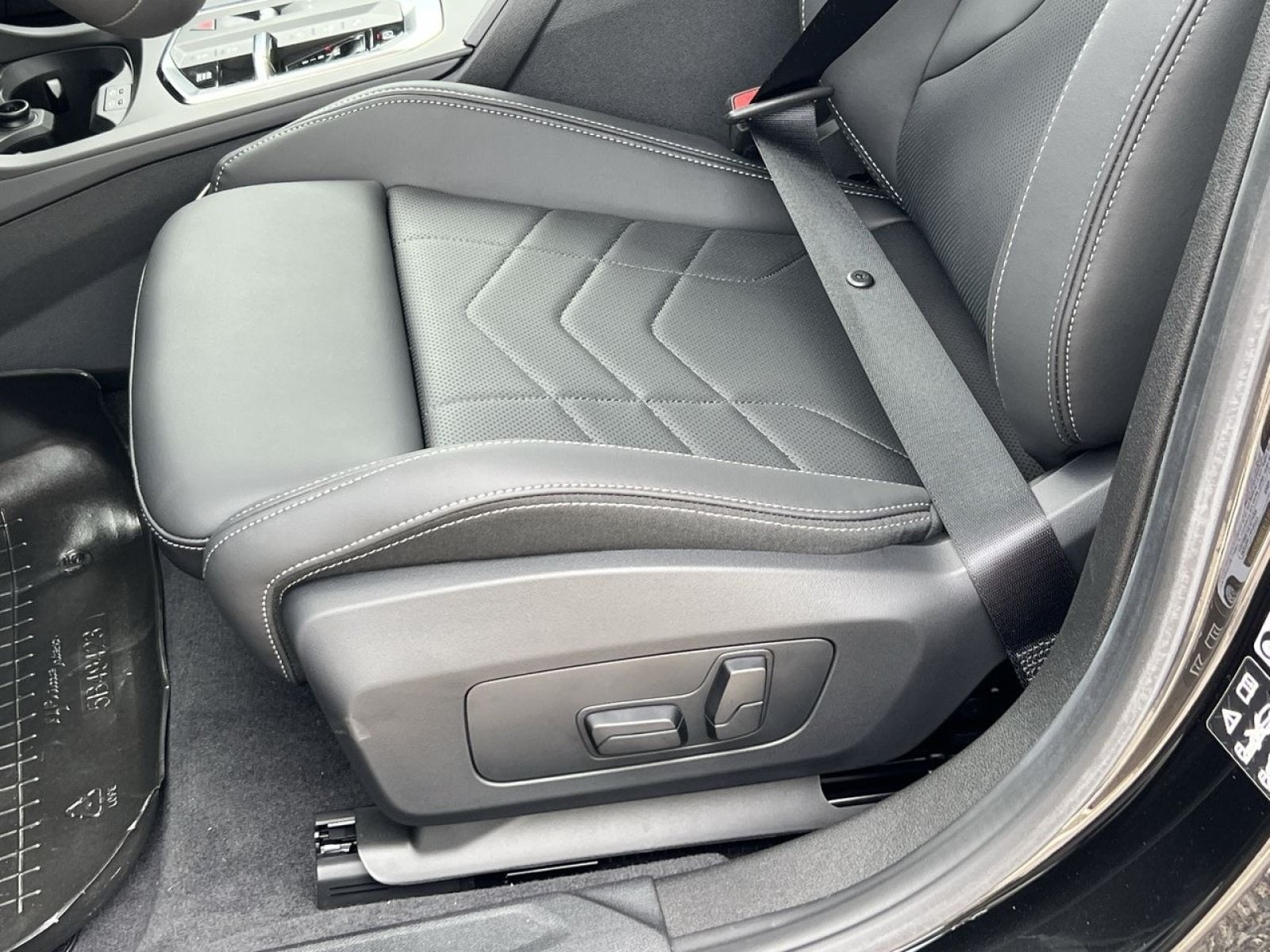 2026 BMW 2 Series 228 - Photo 11