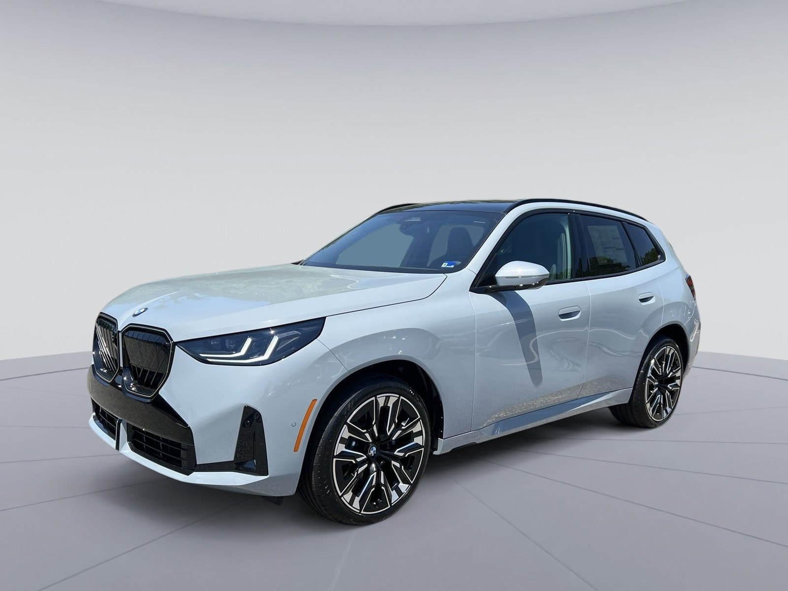 2026 BMW X3 30 XDRIVE's photo