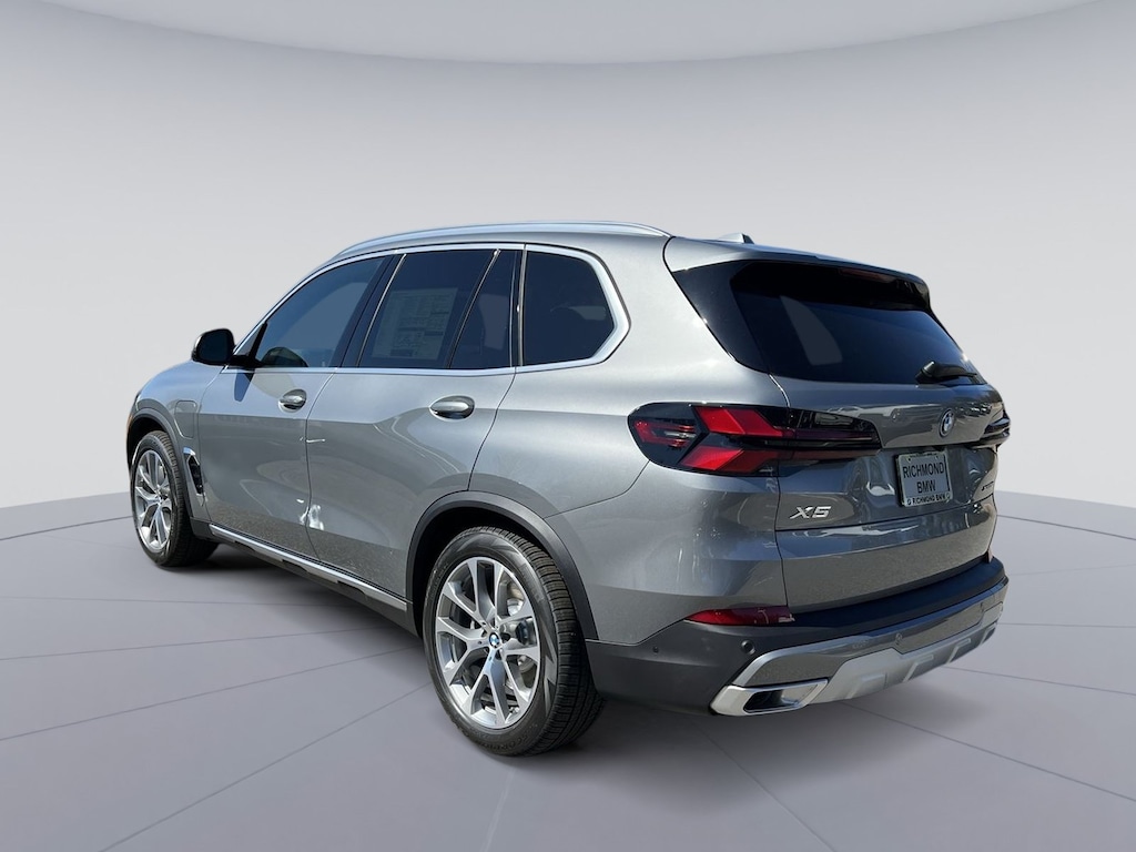 New 2026 BMW X5 PHEV xDrive50e SUV