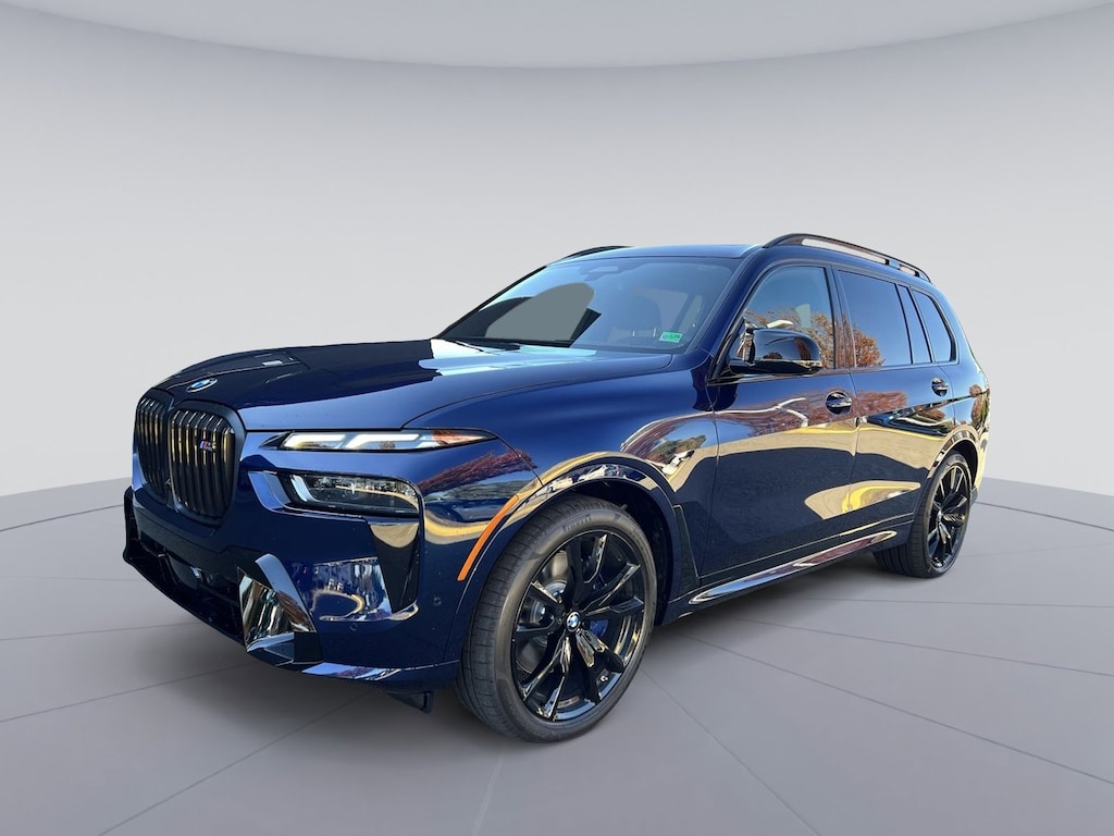 New 2026 BMW X7 M60i SUV