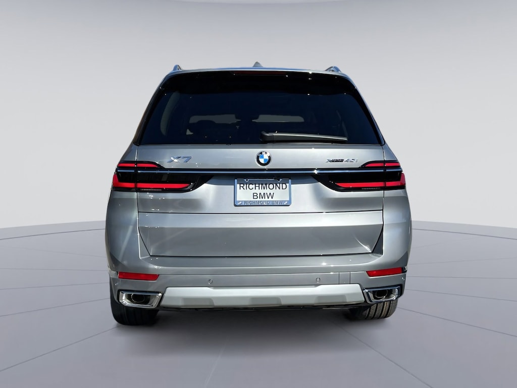 New 2026 BMW X7 xDrive40i SUV