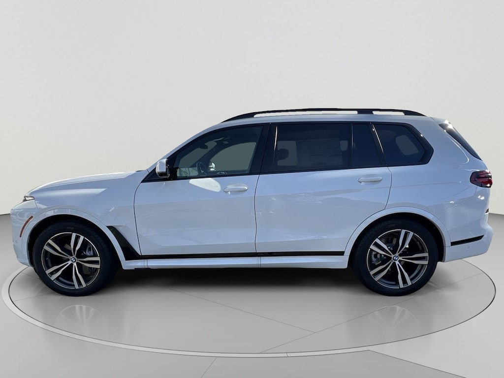 New 2026 BMW X7 xDrive40i SUV