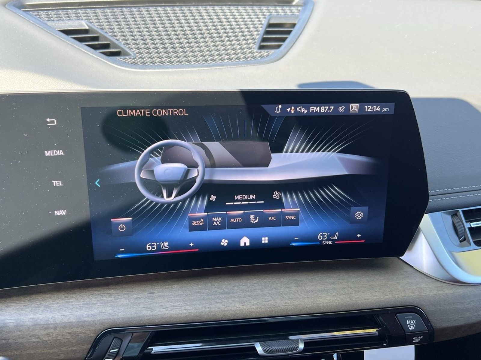 2026 BMW X1 28i - Photo 18