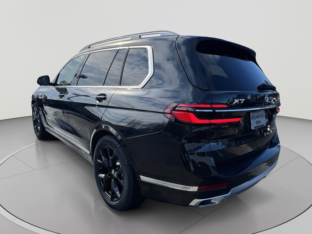 New 2026 BMW X7 xDrive40i SUV