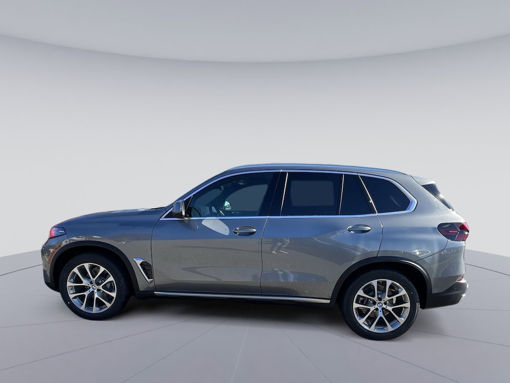 New 2026 BMW X5 xDrive40i SUV