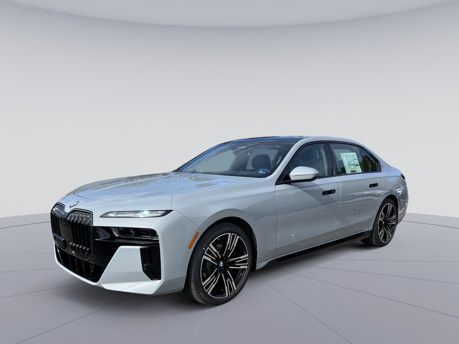 2026 BMW 7 Series 760i xDrive Sedan's photo