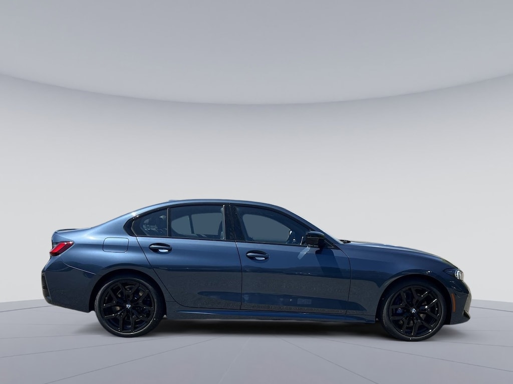 New 2026 BMW 330i xDrive Sedan