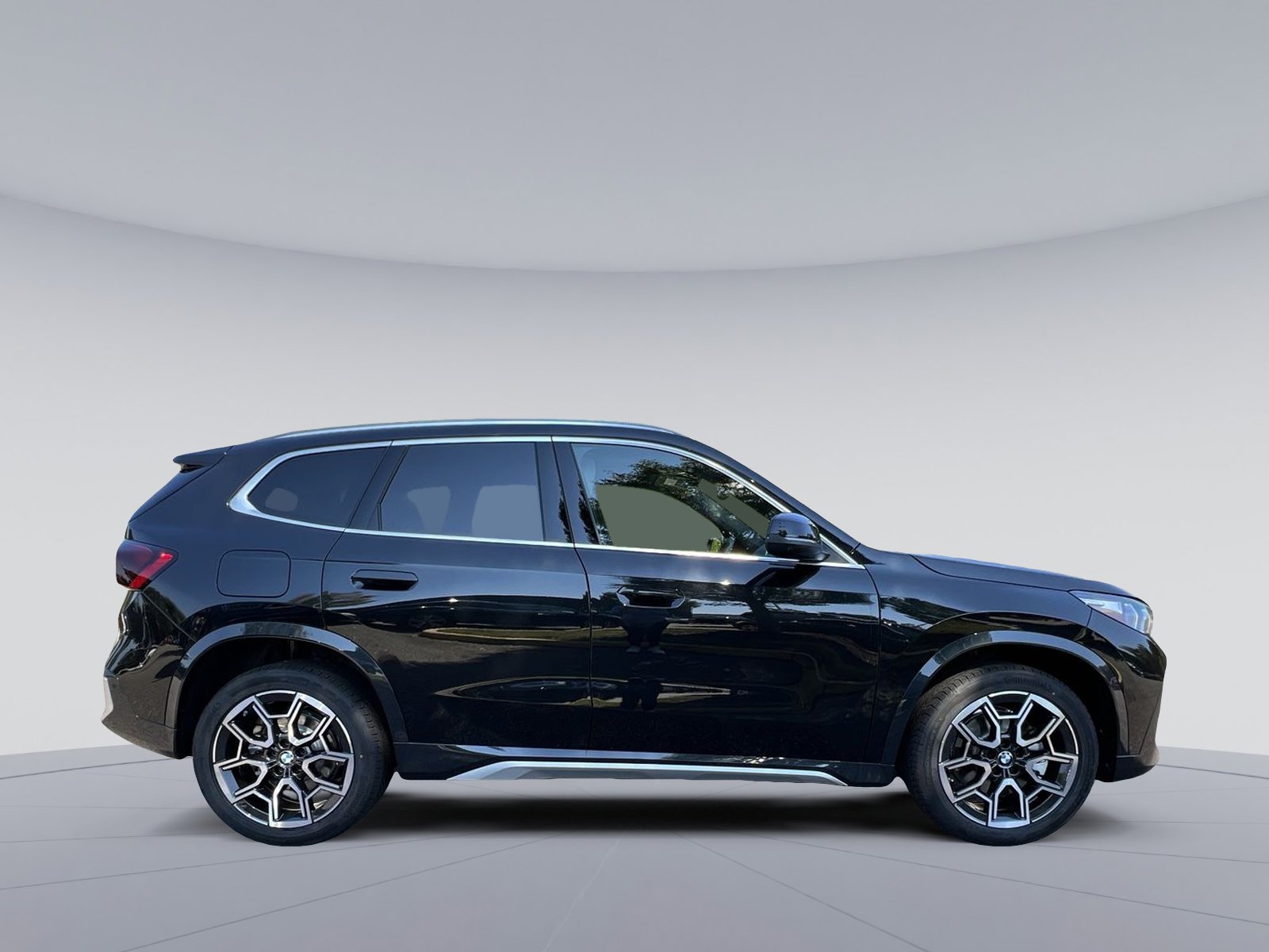 2026 BMW X1 28i - Photo 6