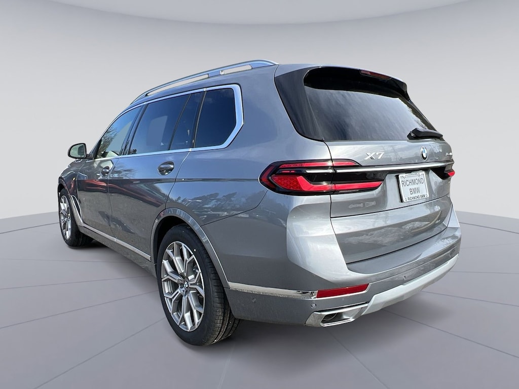 New 2026 BMW X7 xDrive40i SUV