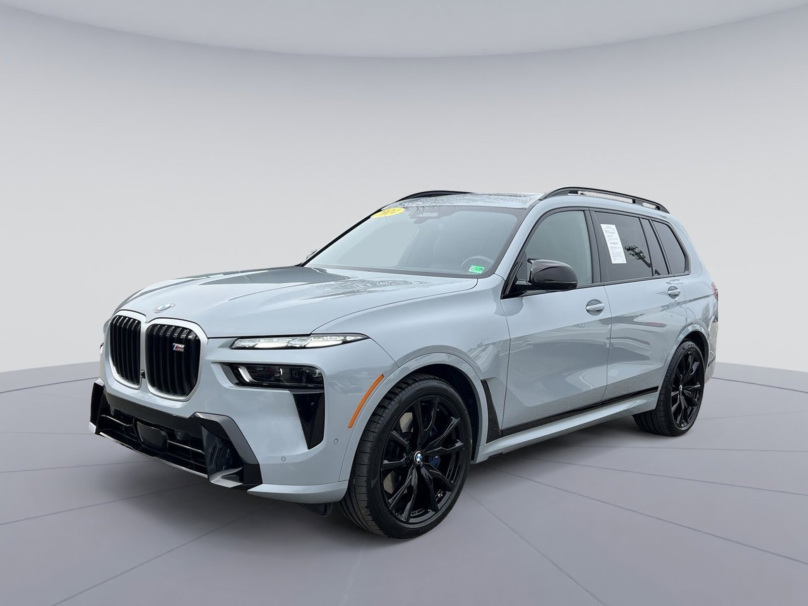 2024 BMW X7 M60i's photo