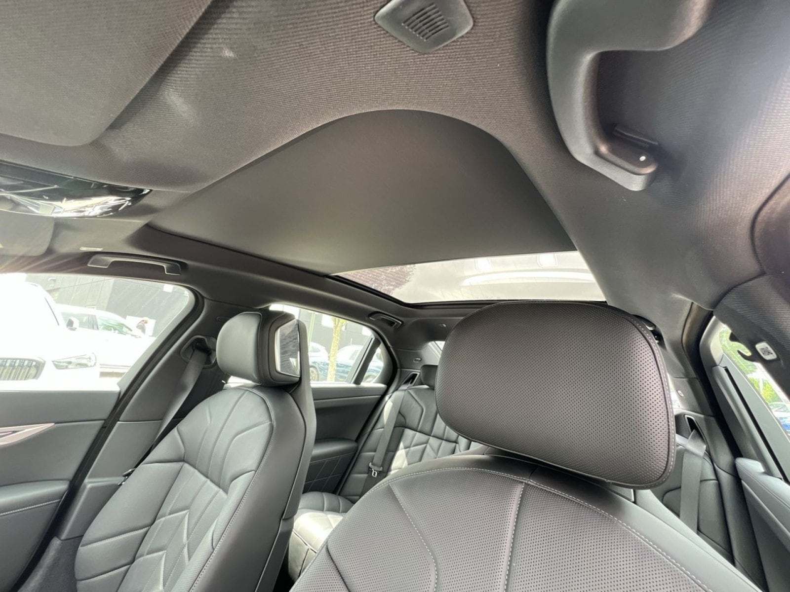 2025 BMW 7 Series 740i - Photo 21