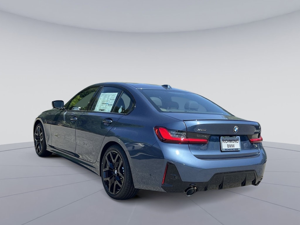 New 2026 BMW 330i xDrive Sedan