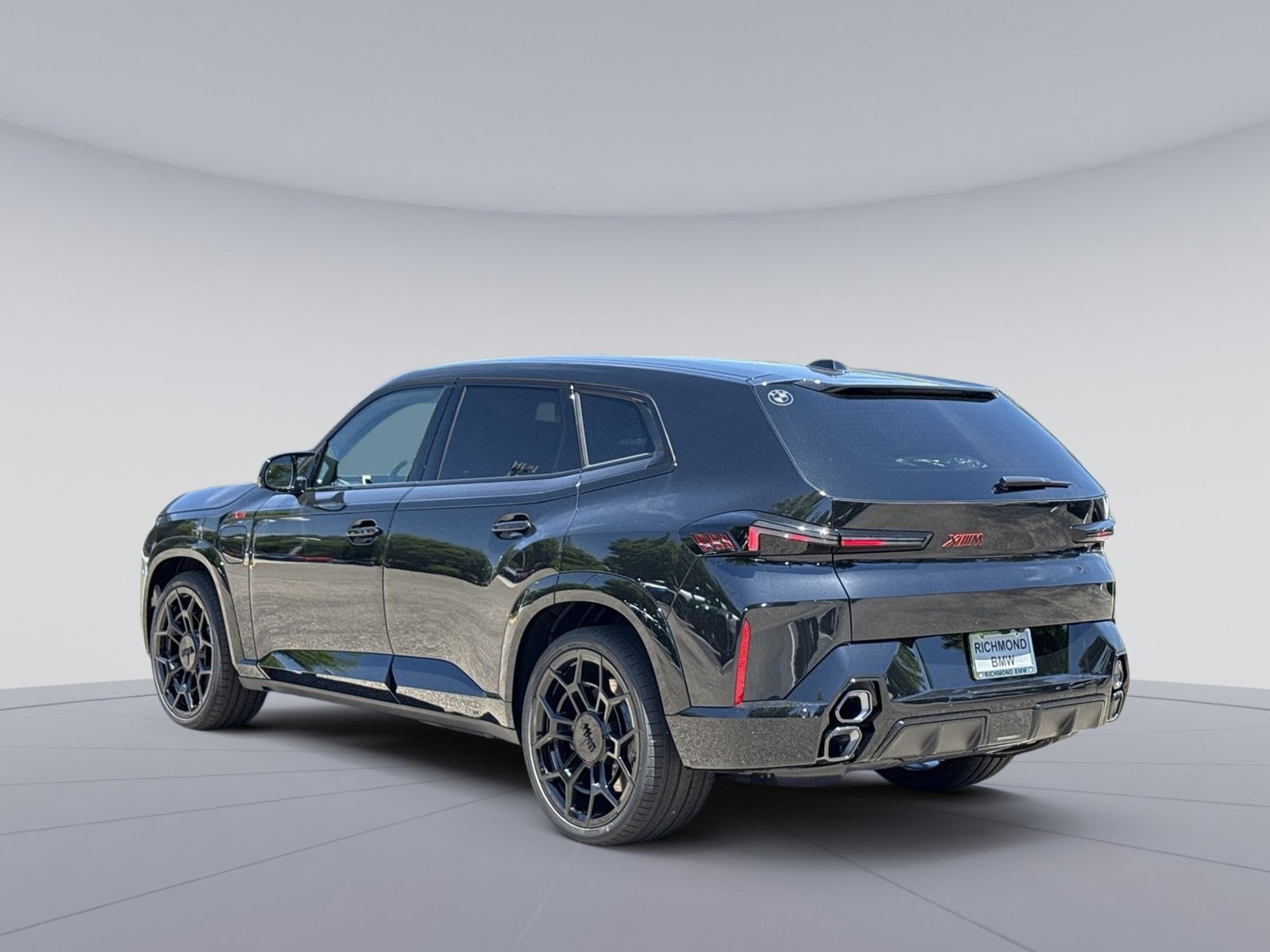 2026 BMW XM Base - Photo 6