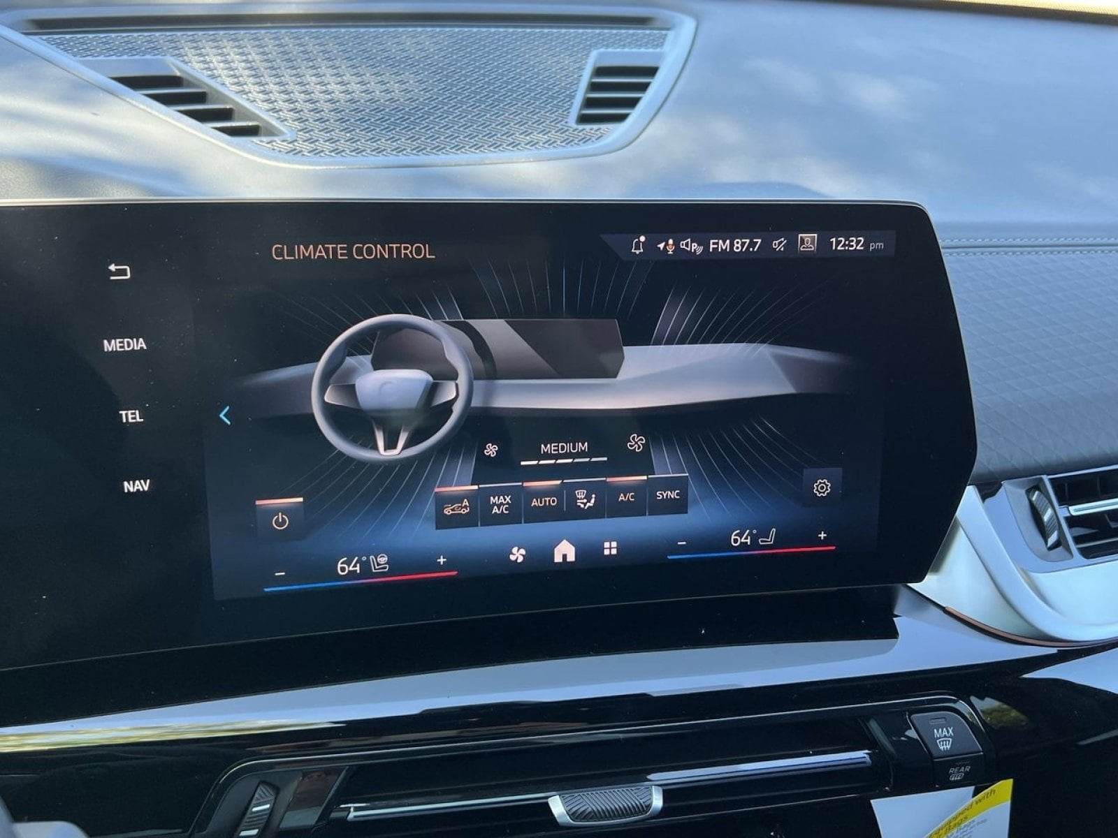 2026 BMW X2 28i - Photo 18