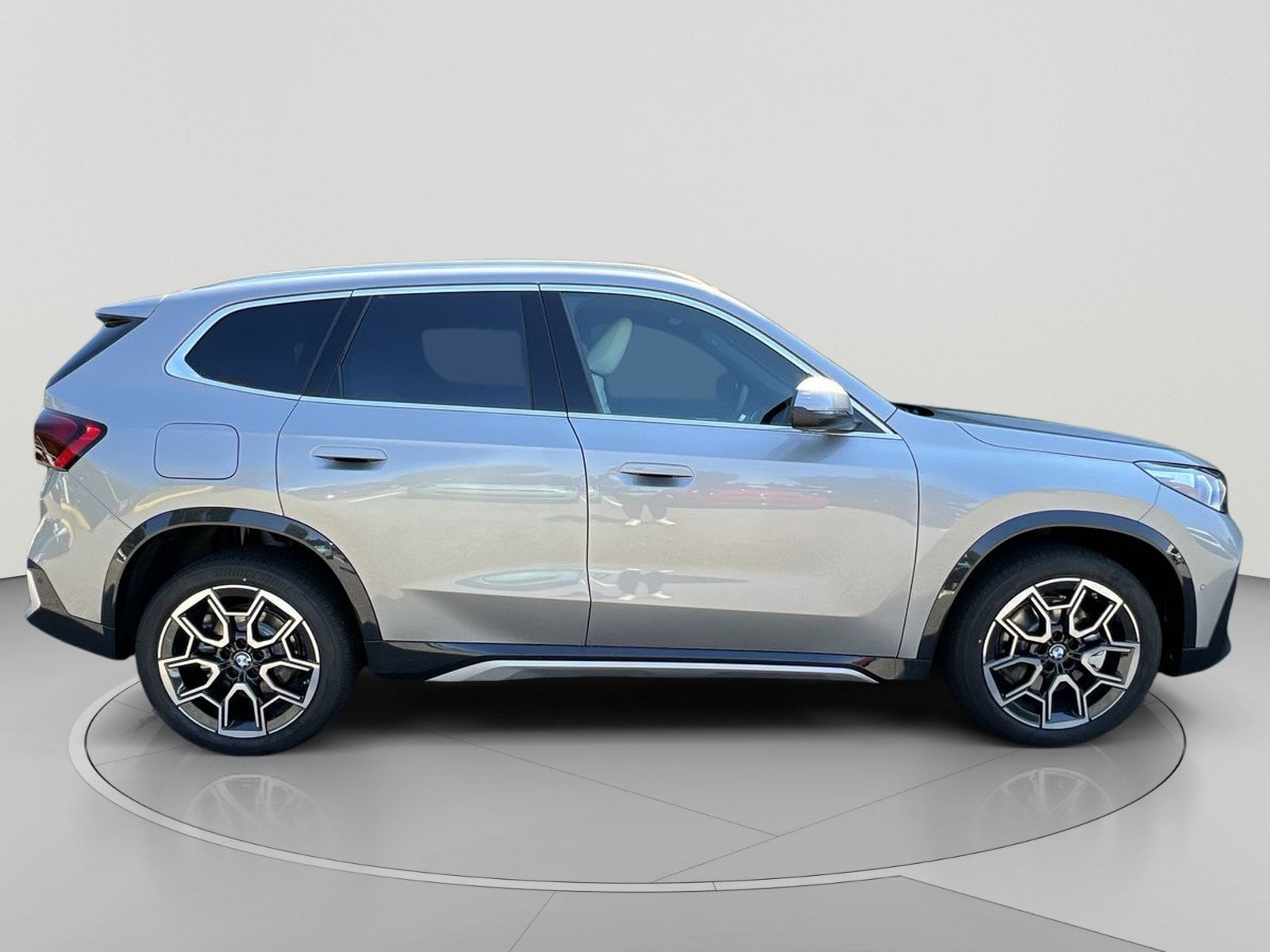 2026 BMW X1 XDrive28i - Photo 6