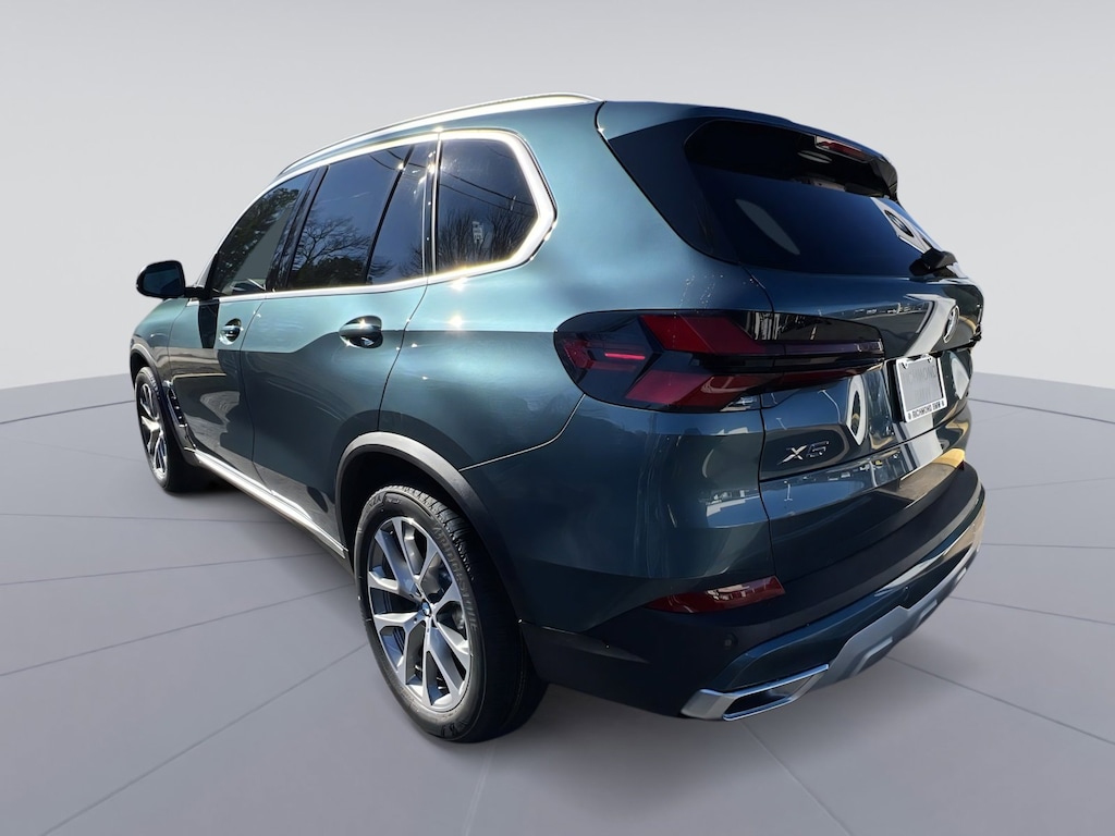 New 2026 BMW X5 xDrive40i SUV