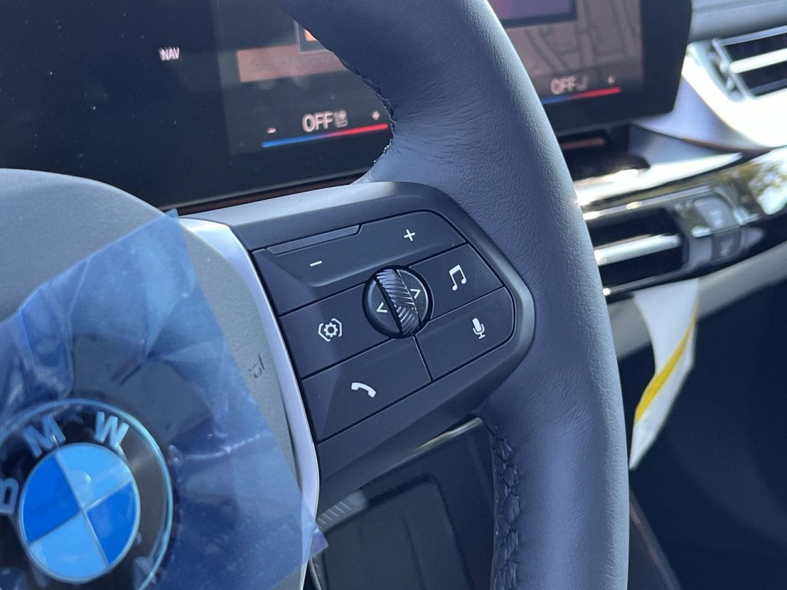 2026 BMW X1 28i - Photo 29