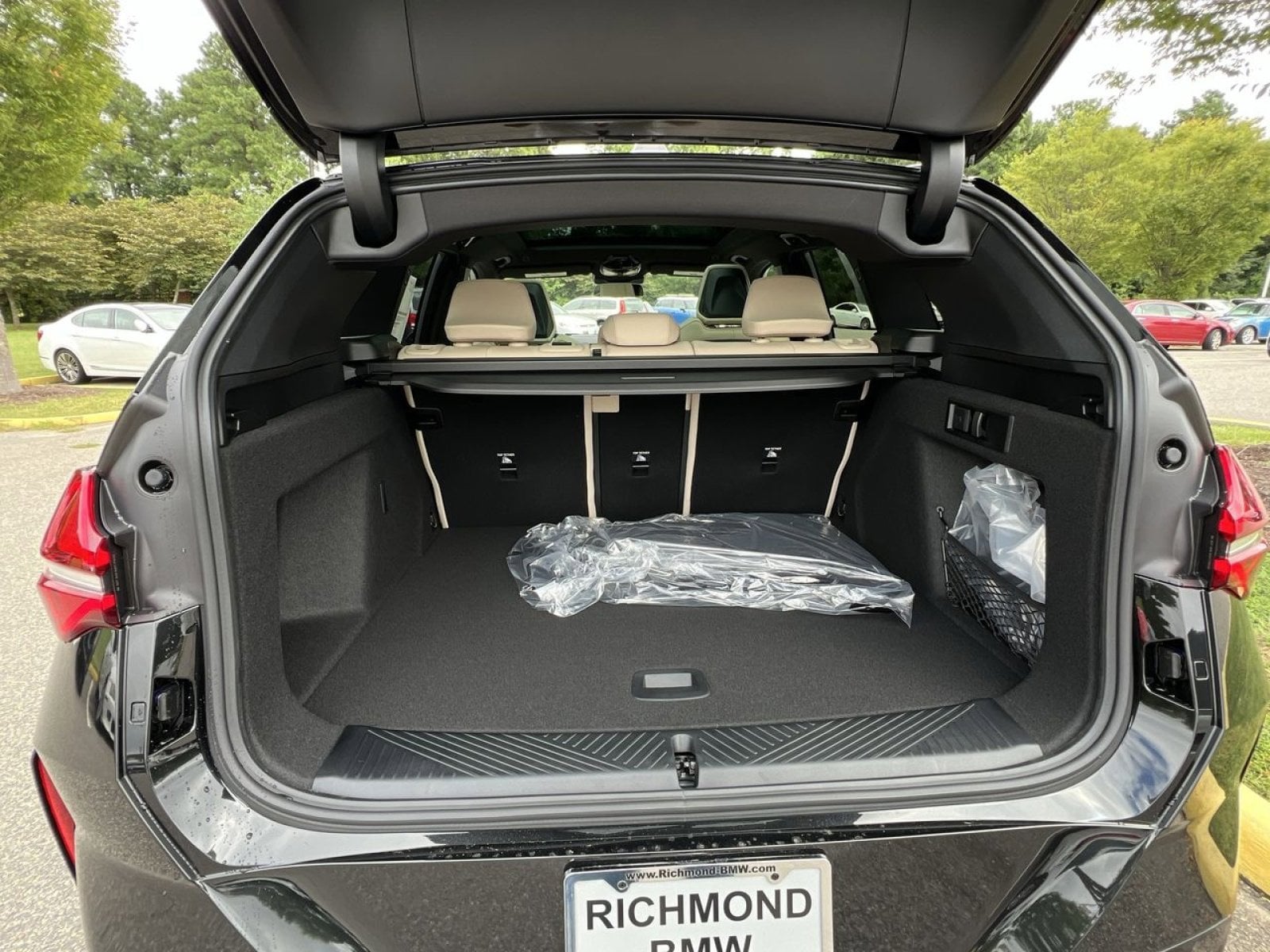2026 BMW X3 30 - Photo 24