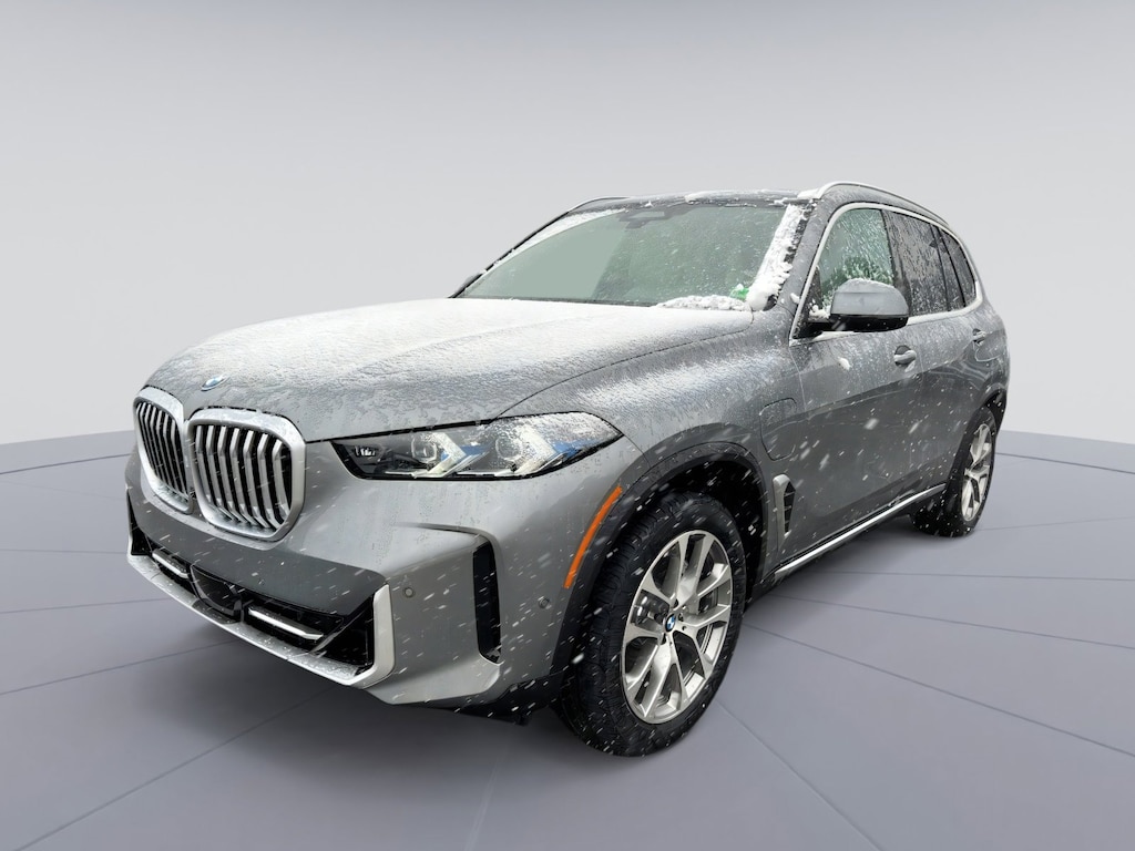New 2026 BMW X5 PHEV xDrive50e SUV