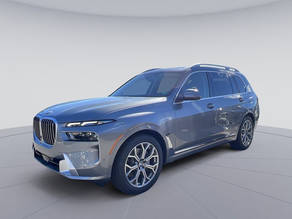 New 2026 BMW X7 xDrive40i SUV