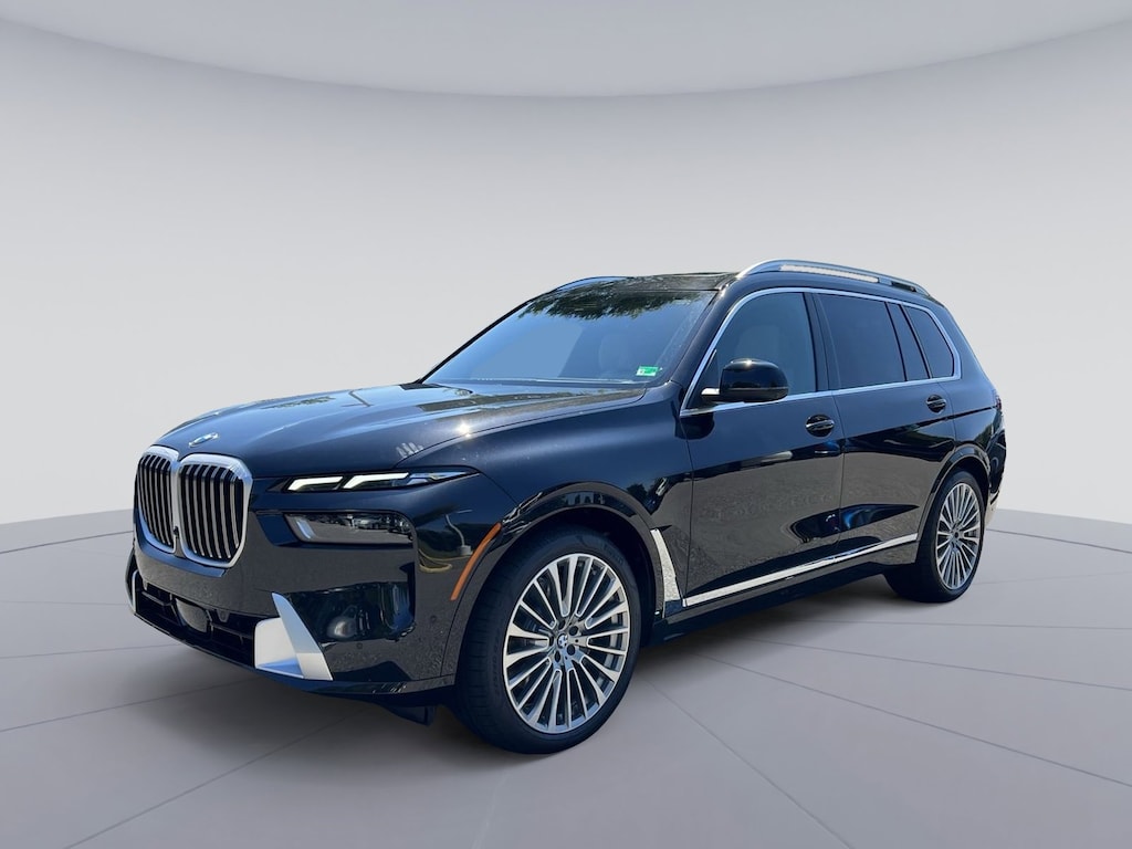 New 2026 BMW X7 xDrive40i SUV