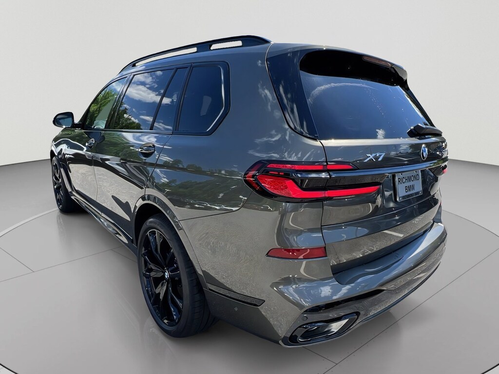New 2027 BMW X7 xDrive40i SUV