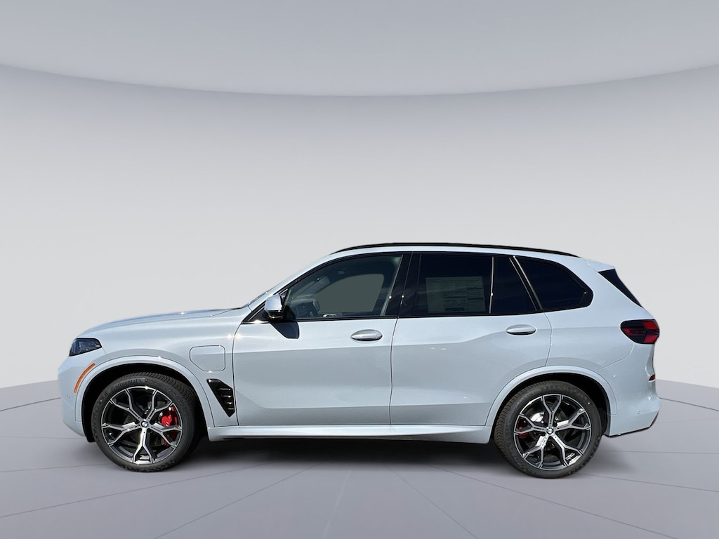 New 2026 BMW X5 PHEV xDrive50e SUV