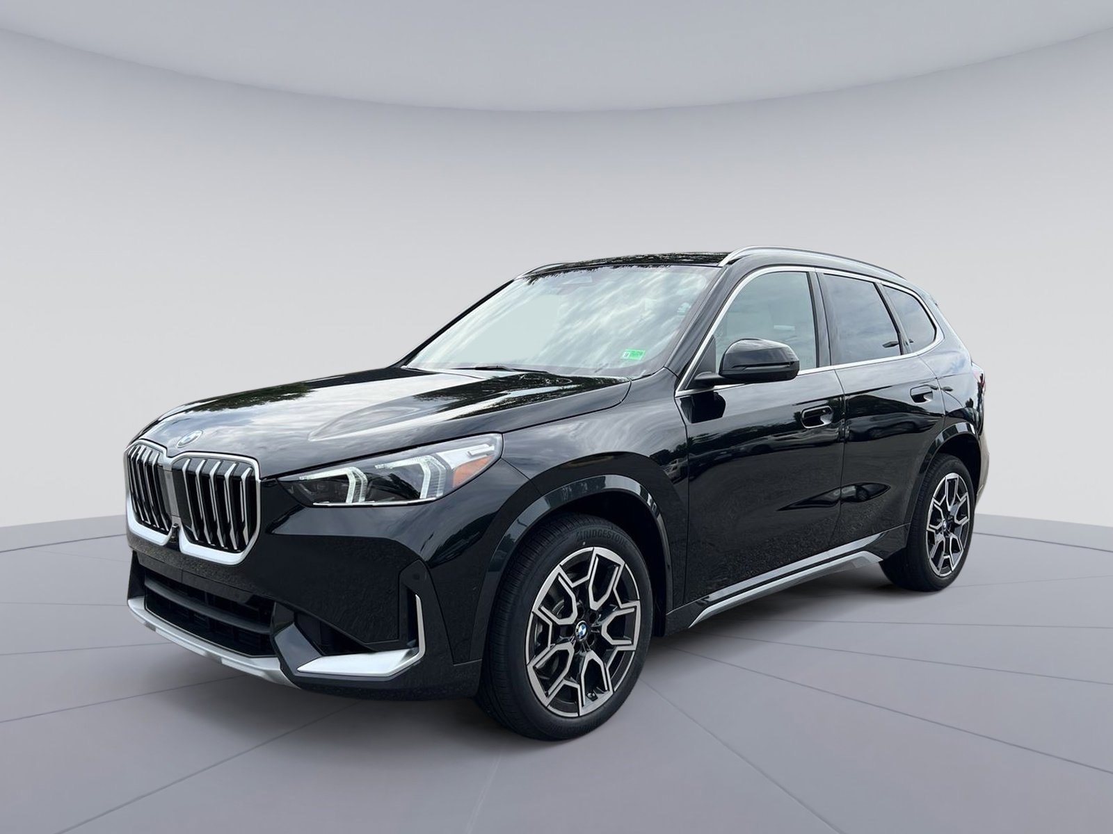 2026 BMW X1 xDrive28i's photo