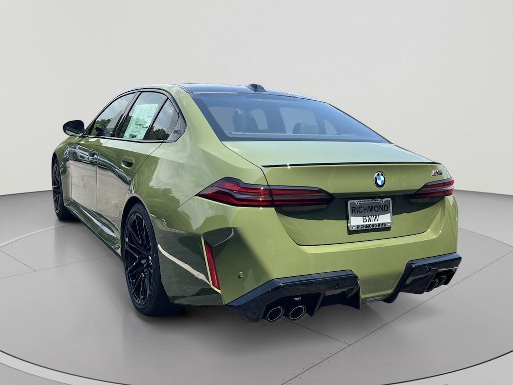 New 2027 BMW M5 Sedan