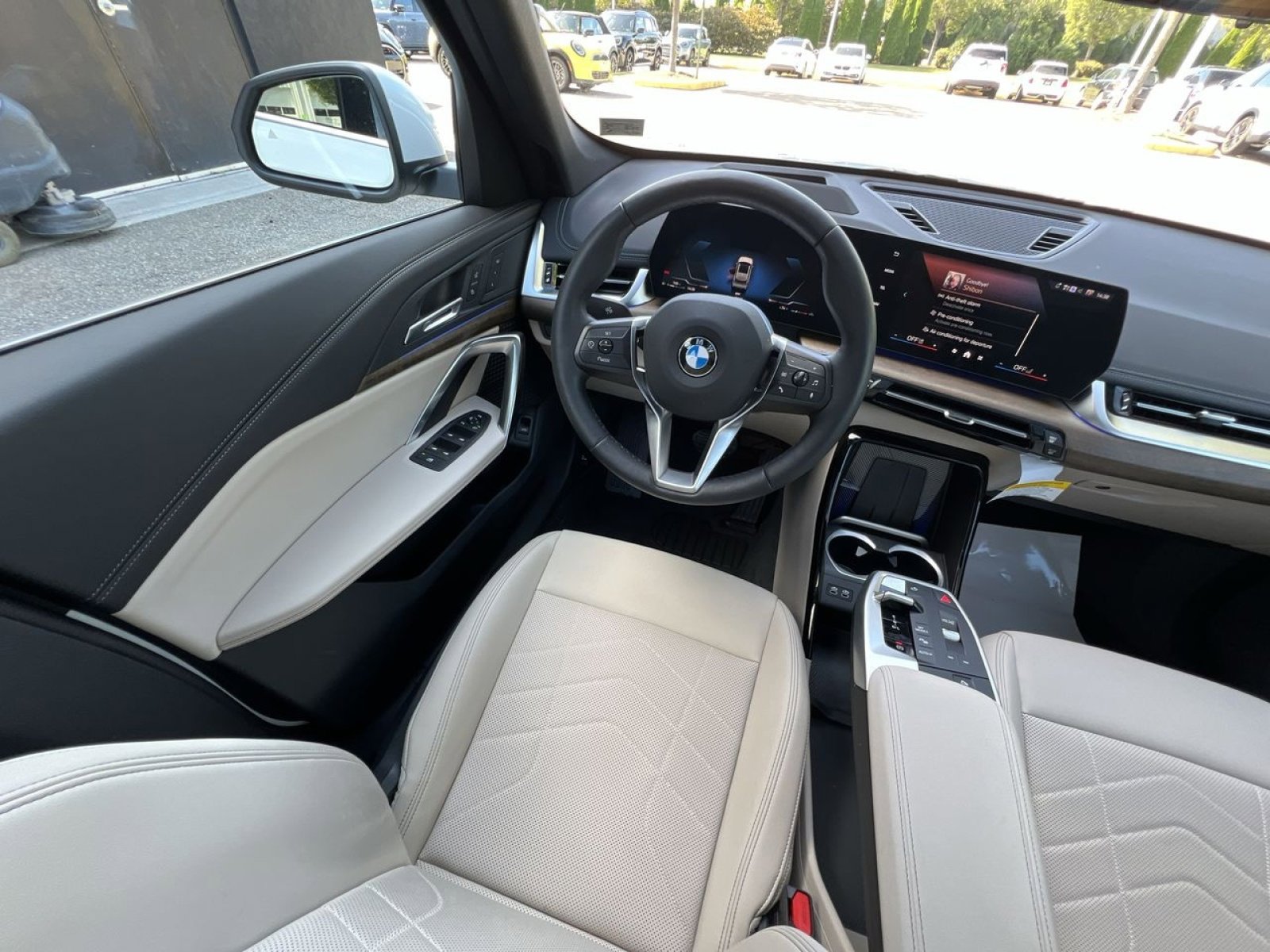 2025 Bmw X1 XDrive28i photo 4