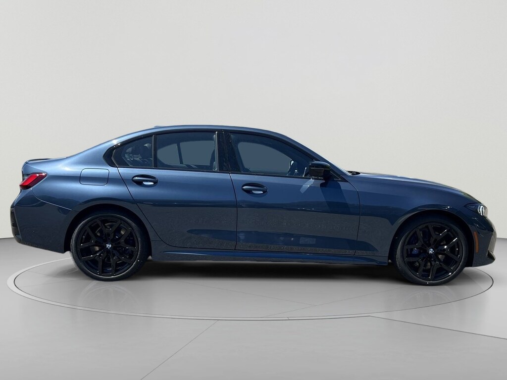 New 2026 BMW 330i xDrive Sedan