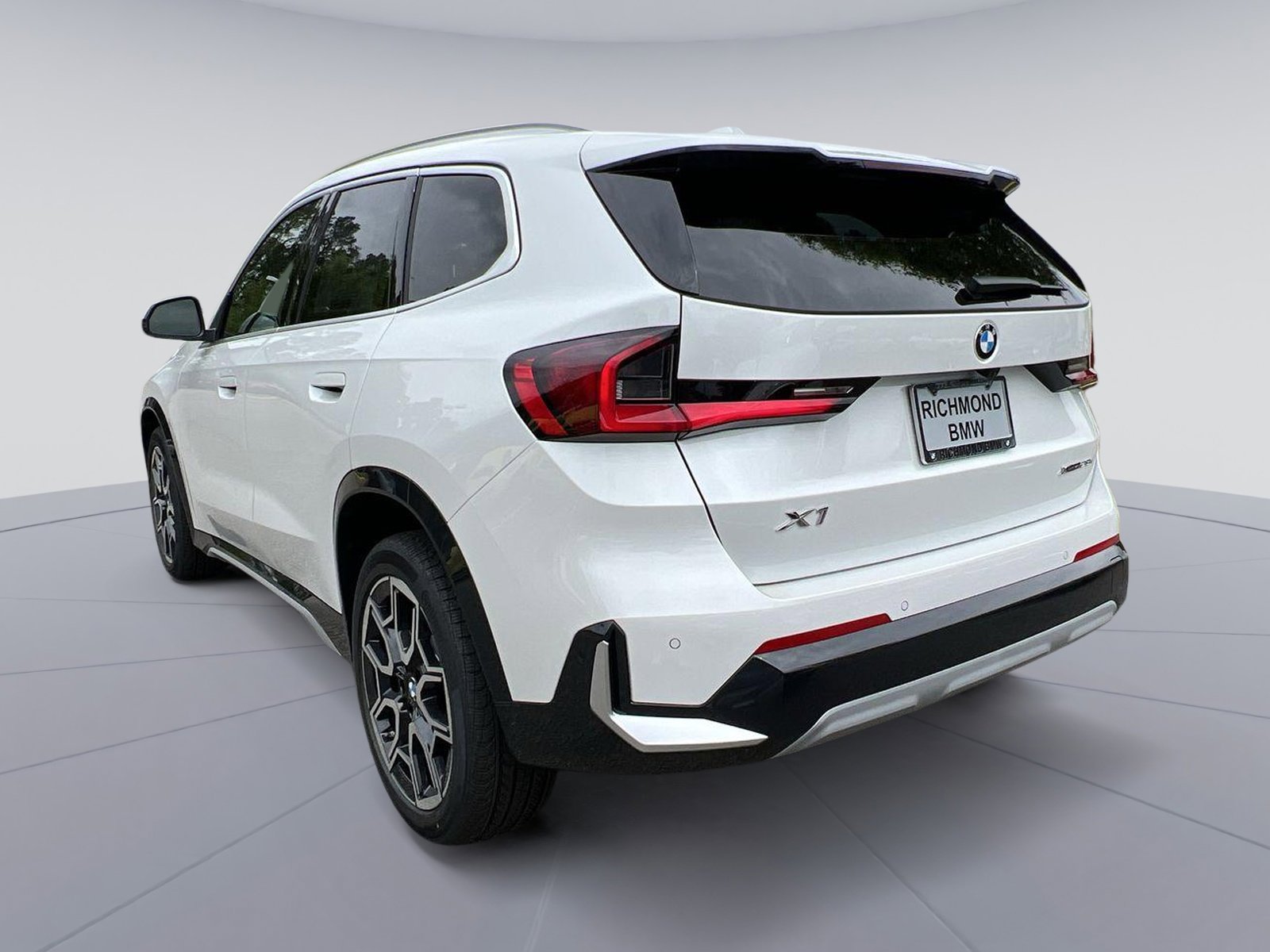 2025 Bmw X1 XDrive28i photo 3