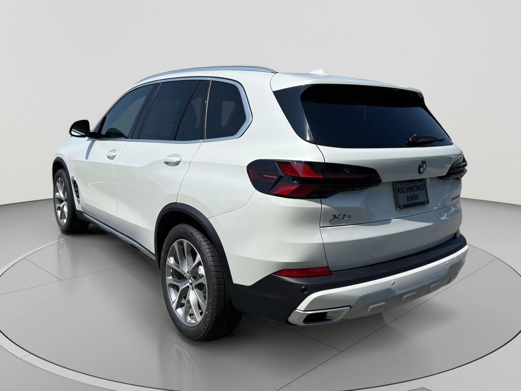 New 2026 BMW X5 xDrive40i SUV
