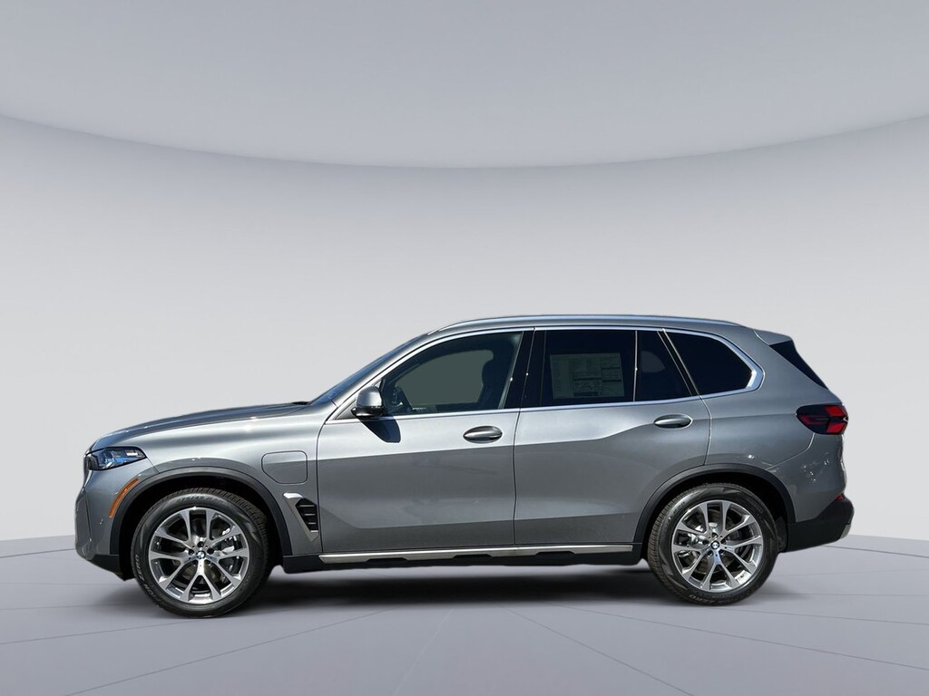 New 2026 BMW X5 PHEV xDrive50e SUV