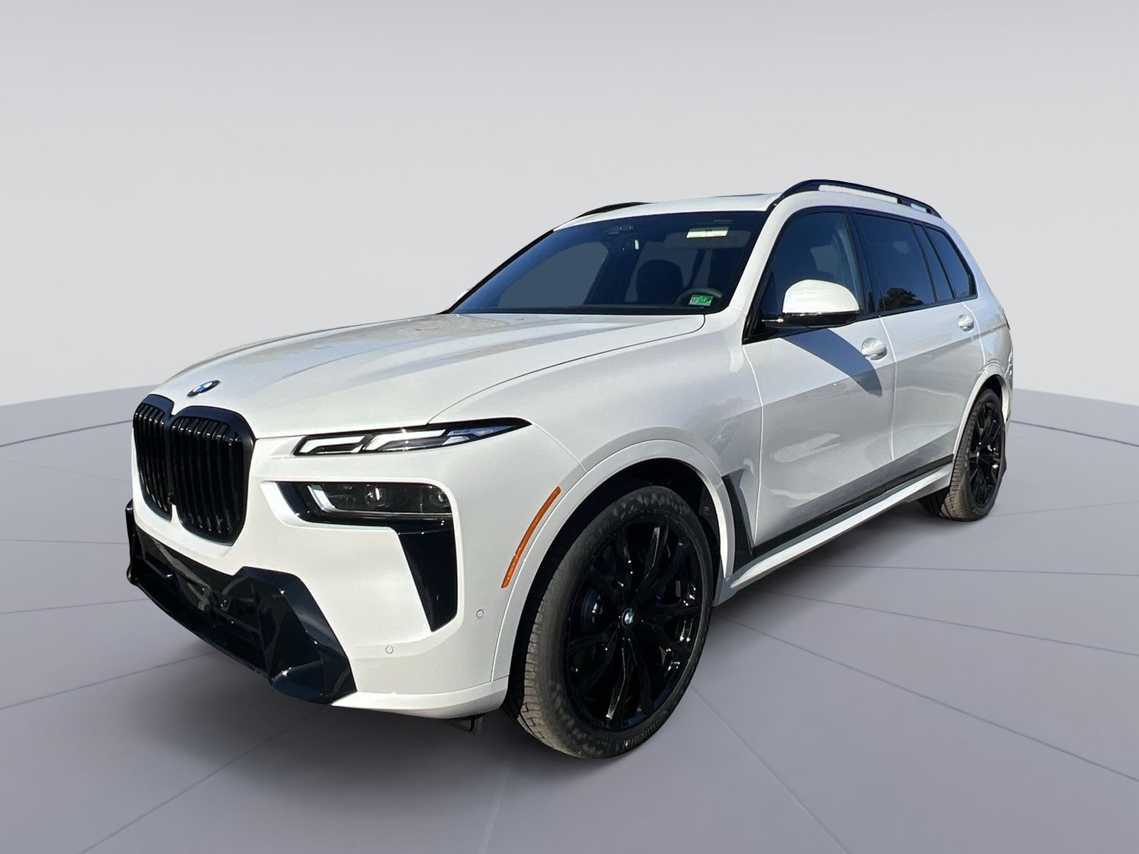 2026 BMW X7 40i's photo