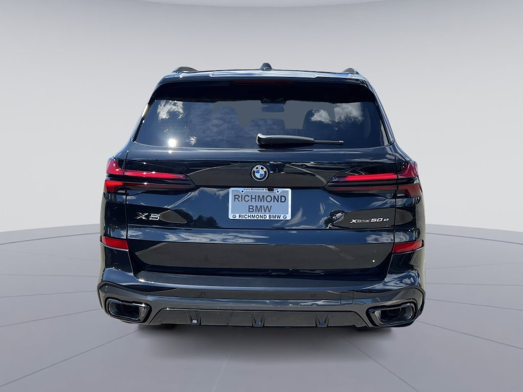 New 2026 BMW X5 PHEV xDrive50e SUV