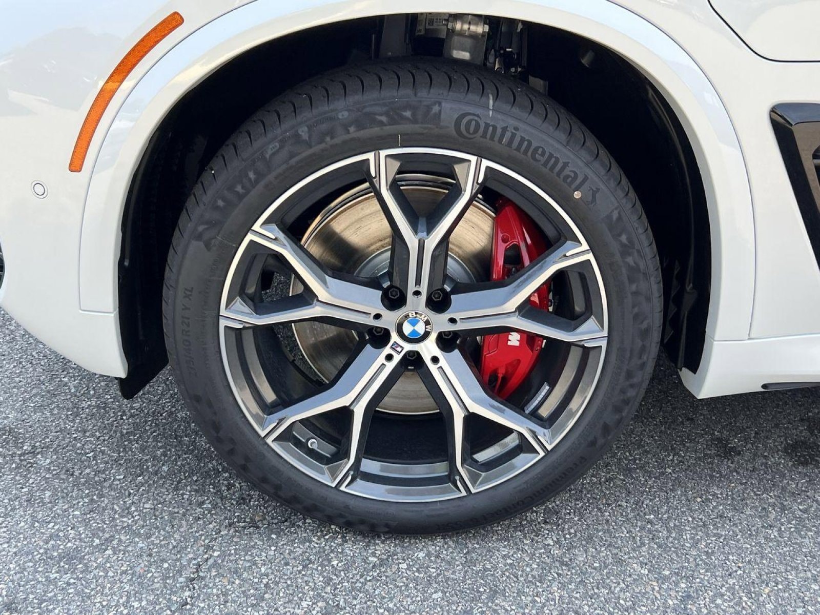 2026 BMW X5 50e - Photo 9